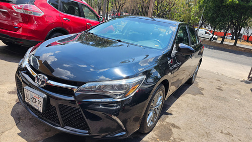 Toyota Camry 3.5 Xle V6 At