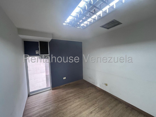 Pr Oficina En Alquiler Campo Alegre - Mls 25-16714