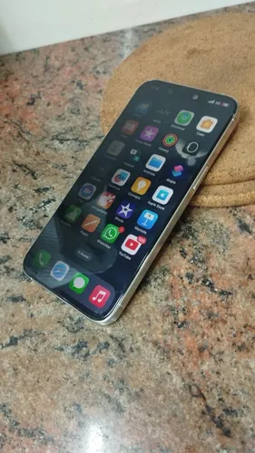 Apple iPhone 15 Pro Max - Titanio Blanco (Usado)