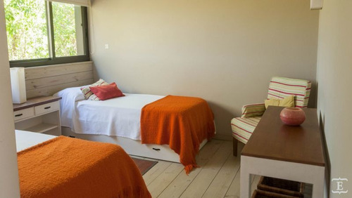 Casa En Alquiler Por Temporada De 3 Dormitorios En Club De Mar