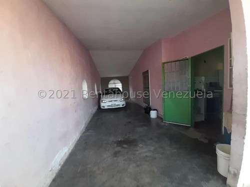 Imagen 6 de 10 de A Oportunidad De Casa Economica En Venta En Palo Negro Estef 22-7070