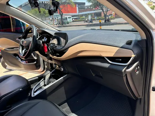 Chevrolet Onix PREMIER HB 1.0 AT