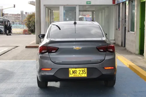 Chevrolet Onix 1.0T Premier Sedan At