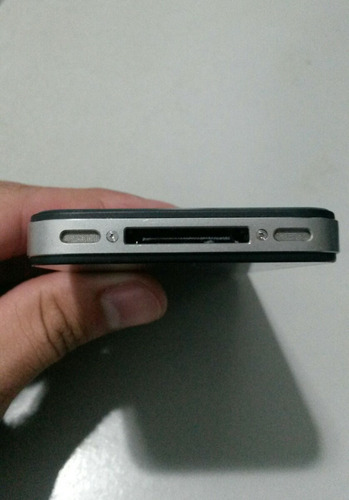 iPhone 4s 8gb .