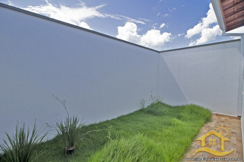 Casa No Bairro Flora Rica Ii Em Peruíbe - 3642