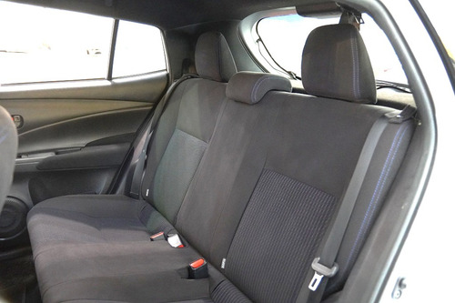 Toyota Yaris 1.3 16V FLEX XL LIVE MULTIDRIVE