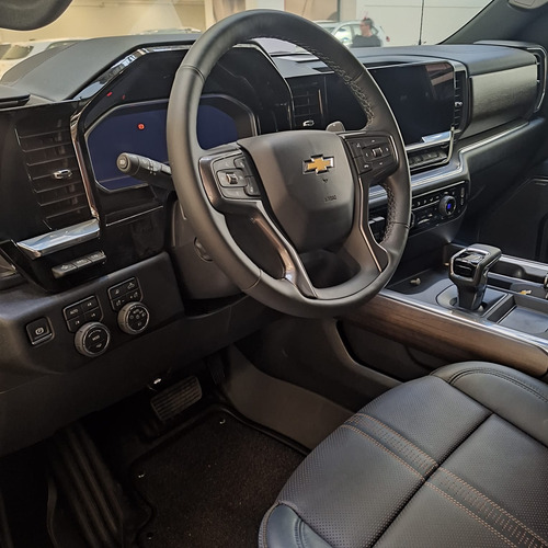 Chevrolet Silverado 5.3 V8 High Country