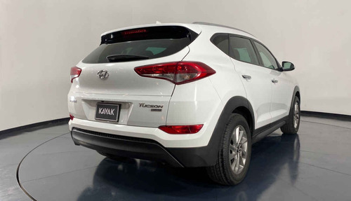 Imagen 8 de 15 de 45023 - Hyundai Tucson 2017 Con Garantía At