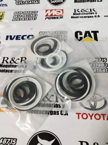 Kit Sellos Cilindro De Inclinación Montacargas Toyota 8fd30