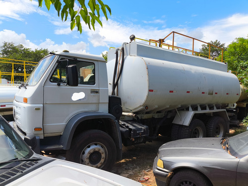 Vw 31260 Ano 2008 6x4 Traçado Com Tanque Pipa