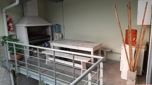 Ph Adaptado Para Uso Comercial, Apto Vivienda - Villa Urquiza- Venta