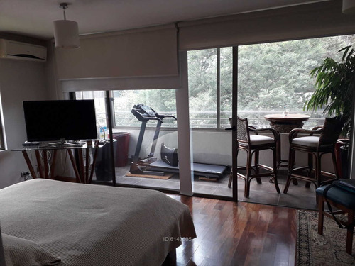 Cómodo De Muy Buenos Espacios En Bicente