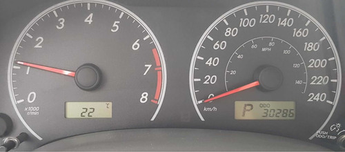 Imagen 14 de 15 de Toyota Corolla 2010 Le Br Aa Ee Cd R-15 At