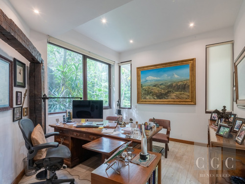 Imagen 14 de 30 de Vive Como En Una Gran Casa Con Jardín Propio De 700m2
