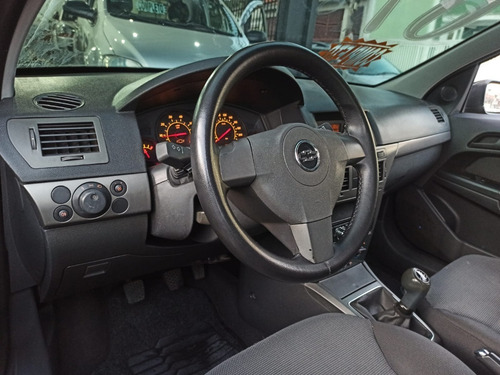 Imagem 9 de 10 de Chevrolet Vectra 2.0 Expression Flex Power 4p