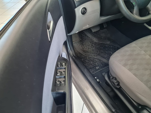 Imagem 5 de 6 de Hyundai H20 Sedan 1.6 Automatico