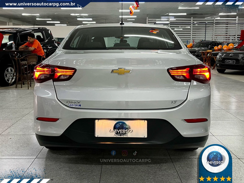Chevrolet Onix plus 1.0 Lt 2 4P