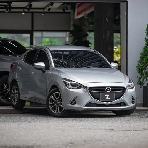 Mazda 2 Grand Touring lx 1.5