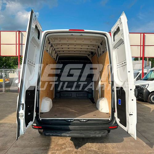 Mercedes-Benz Sprinter 2.2 CDI DIESEL FURGÃO 416 TA LONGO MANUAL
