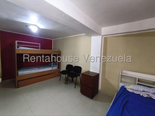 Casa En Alquiler En Mantuana Turmero 25-17350 Dt