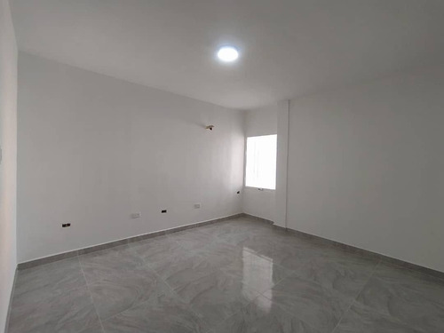 Imagen 2 de 14 de Fernando Guerrero Vende Apartamento Tipo Duplex En Res. Cumbres De San Diego A Estrenar.