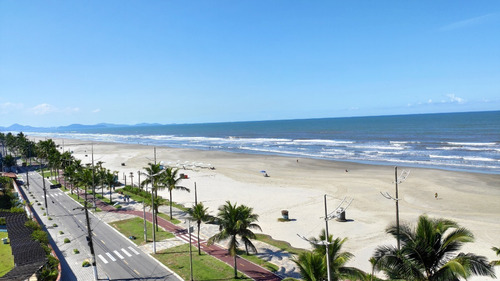 Imagem 1 de 30 de Apartamento 2 Dormitórios - Prédio Frente Mar- Entrada 95 Mil - Aml179