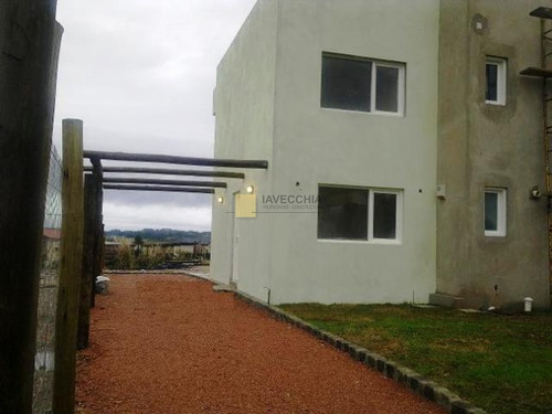 Imagen 3 de 17 de Venta De Casa De 2 Dormitorios En Lausana
