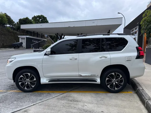 Toyota Prado 2.8 Tx-L At6