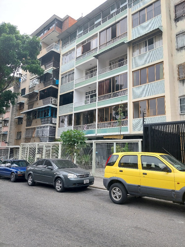 Apartamento En Chacao A Una Cuadra Del Sambil. Caracas. Sp