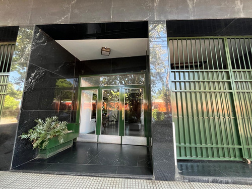 Departamento En Venta 3 Dormitorios. Ada Elflein Al 3900 La Lucila Vicente Lopez