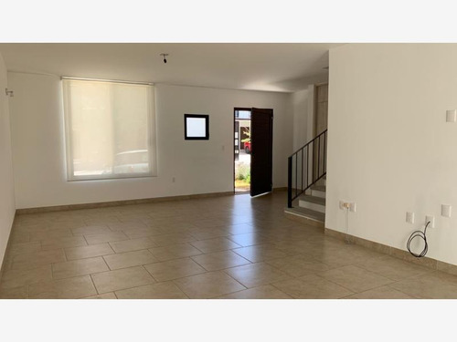 Imagen 7 de 12 de Casa Sola En Renta Punta Juriquilla