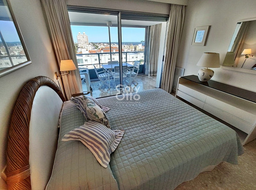 Piso Medio En Península! - Ref: 24243