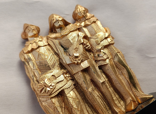 Escultura Emilio Pettoruti. Arlequines - El Improvisador '37 Dorado (Usado)