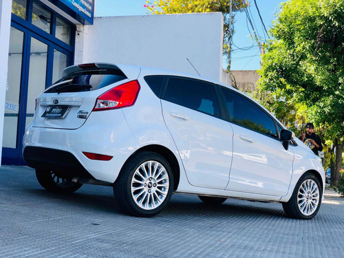 Ford Fiesta Kinetic Design 1.6 Se Powershift 120cv
