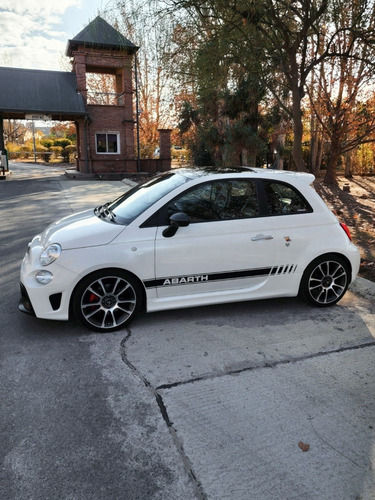 Imagen 2 de 15 de Fiat 500 2019 1.4 Abarth 595 165cv