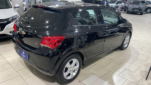 Chevrolet Onix 1.4 MPFI LT 8V FLEX 4P MANUAL