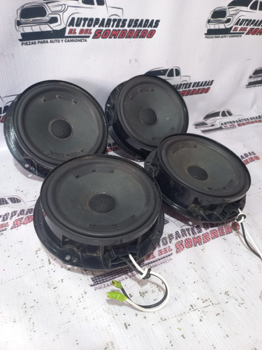 Set 4 Bocinas Originales Vw Jetta A4 2012 C,2008-2015 Negro (Usado)