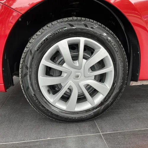 Renault Logan 1.6 Life