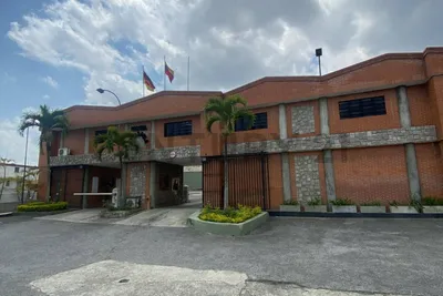 Hotel y resort en venta