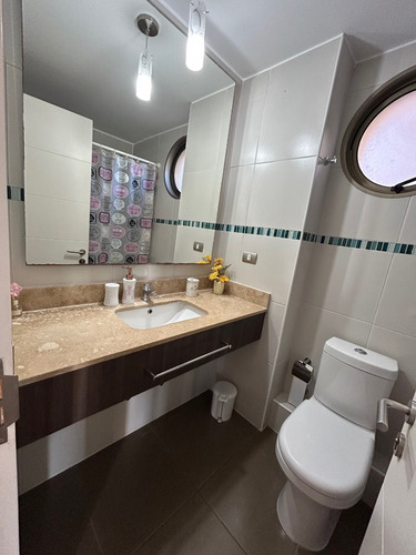 Vende Departamento 3 Dorm. 2 Baños, Primera Linea De Playa.