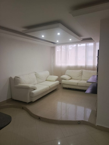 Se Alquila Apartamento Res Tulipan Carmen N.