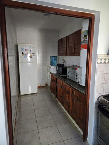 Venta Casa De 3 Dormitorios Con Patio, Barrio Jorge Cura Rosario