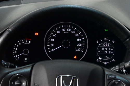 Imagen 18 de 25 de Honda Hr-v 1.8 Ex 2wd Cvt - Car Cash