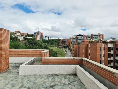 Apartamento Pent House En Venta En Los Campitos I, Son 636 Mts. Luis Infante 24-25198