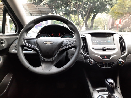 Imagen 10 de 15 de Chevrolet Cruze 2017 1.4 Lt At