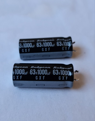 Capacitors Elect 1000uf 63vdc Usado  40x15mm