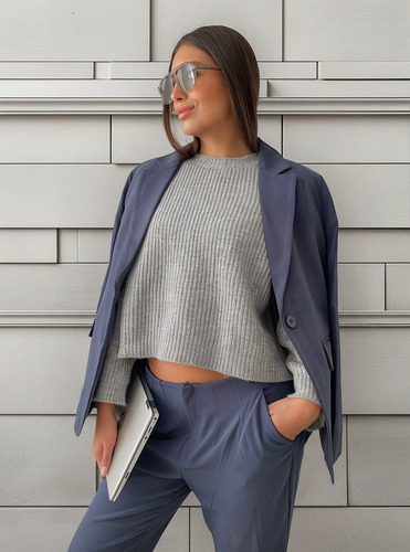 Sweater Mujer De Lanilla Tejido Cuello Redondo Over Corto