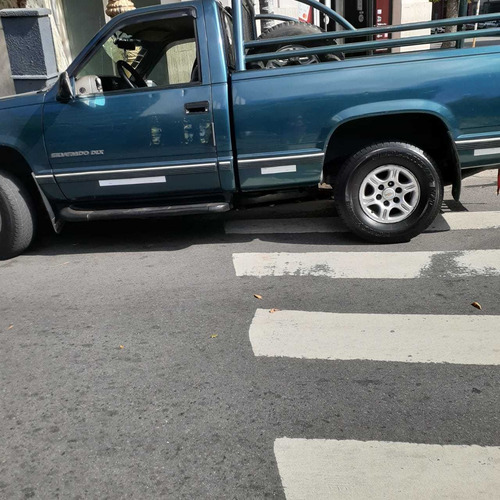 Imagen 4 de 4 de Chevrolet Silverado 1998 4.2 Mwm Dlx