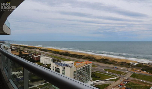 Departamento En Venta. Departamento En Alquiler. Look Brava. Playa Brava. Punta Del Este.