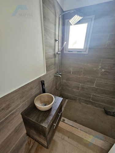 Casa En Venta 4 Ambientes En Santa Lucia - Pilar Del Este